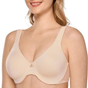 Elegant Cream And Underwire Bras